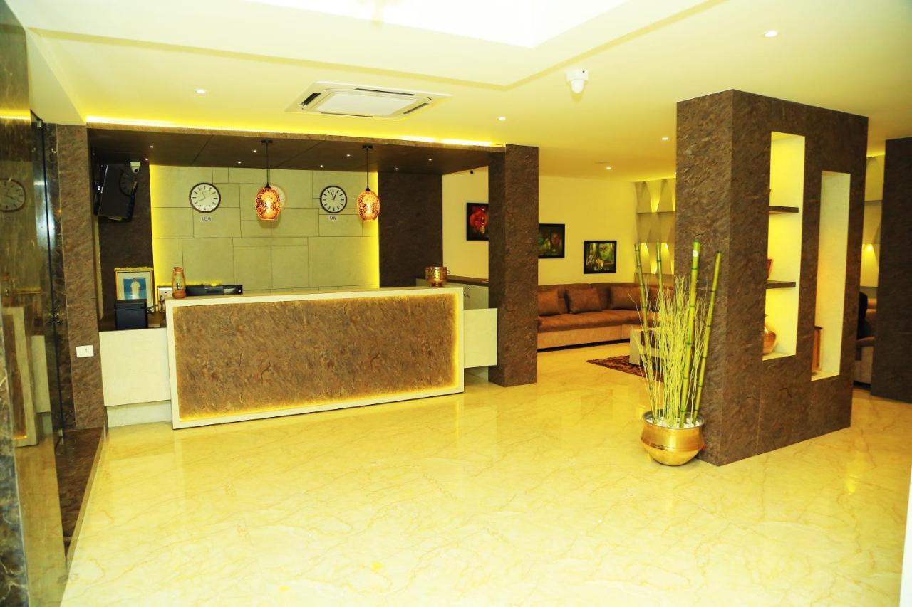 Hotel Kek Grand Park Ченнаи Экстерьер фото
